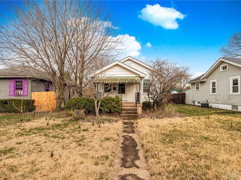 1047 W Dorothy Lane, Kettering, OH 45409 Photo 2