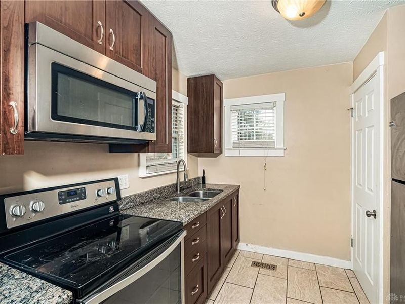 1047 W Dorothy Lane, Kettering, OH 45409 Photo 23