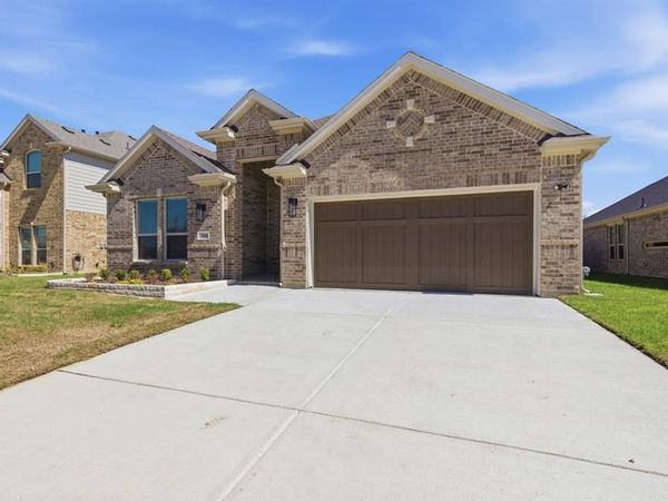 7016 Capanna Trail, Grand Prairie, TX 75054