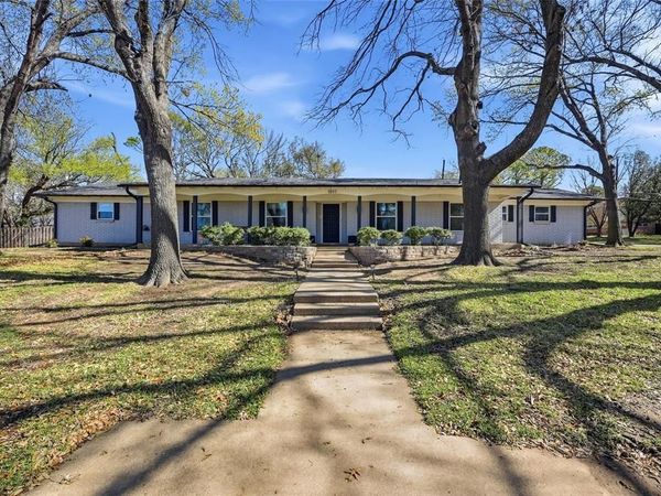 1507 Greenbrier, Sherman, TX 75092