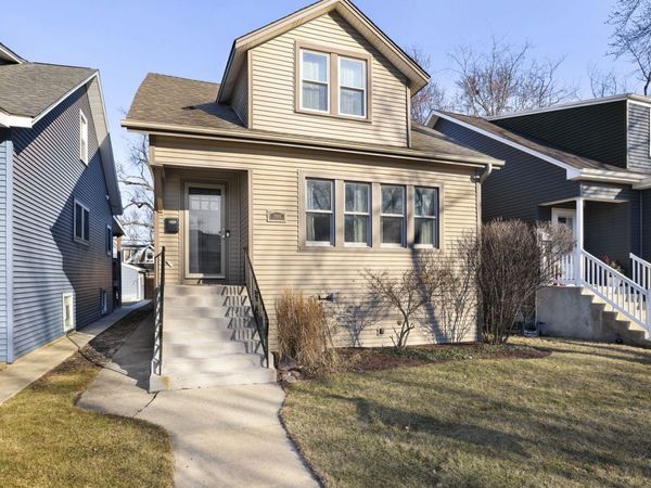 7005 N Osceola Avenue , Chicago, IL 60631