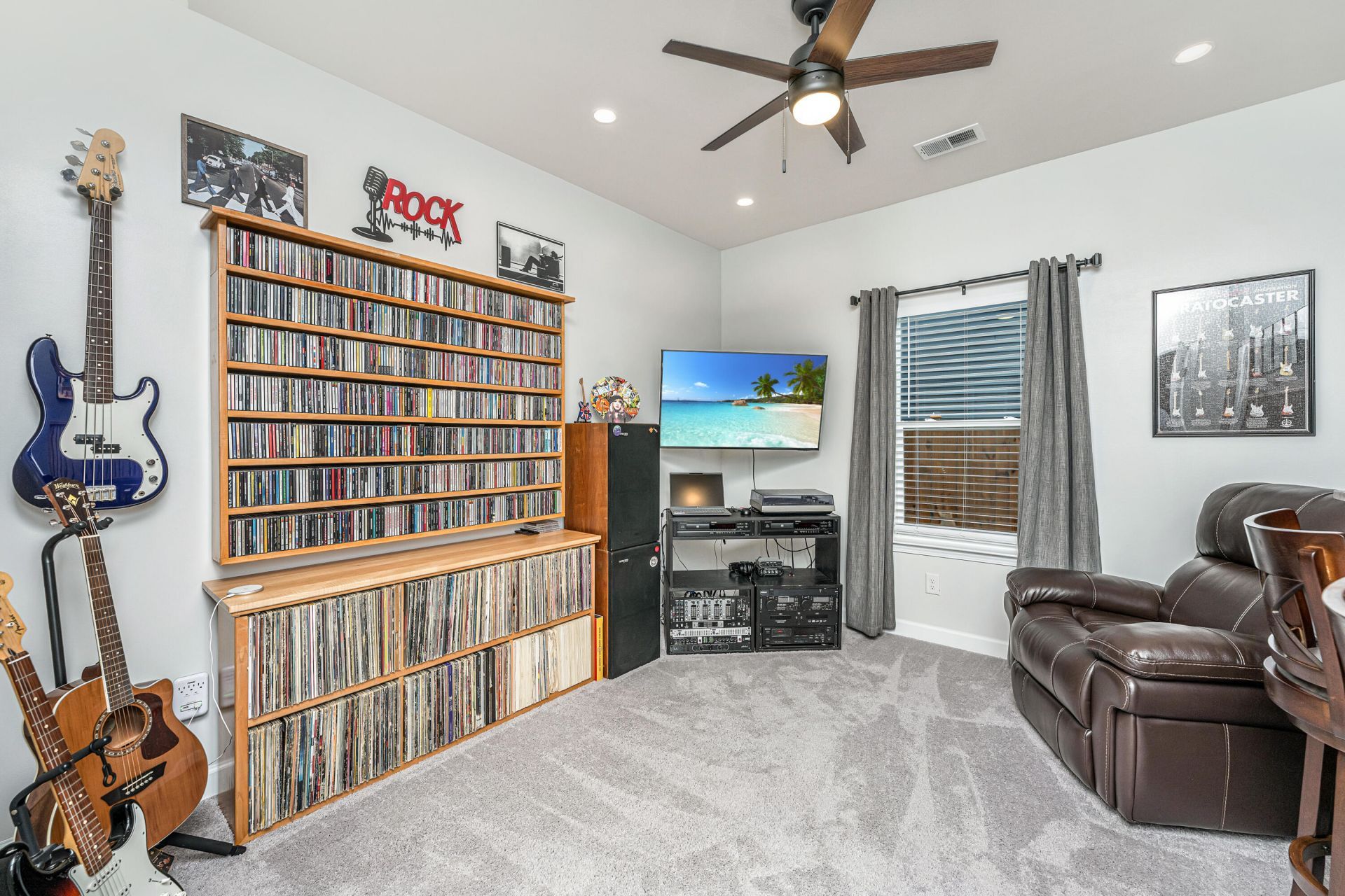 3207 Safe Harbor Way Photo 26