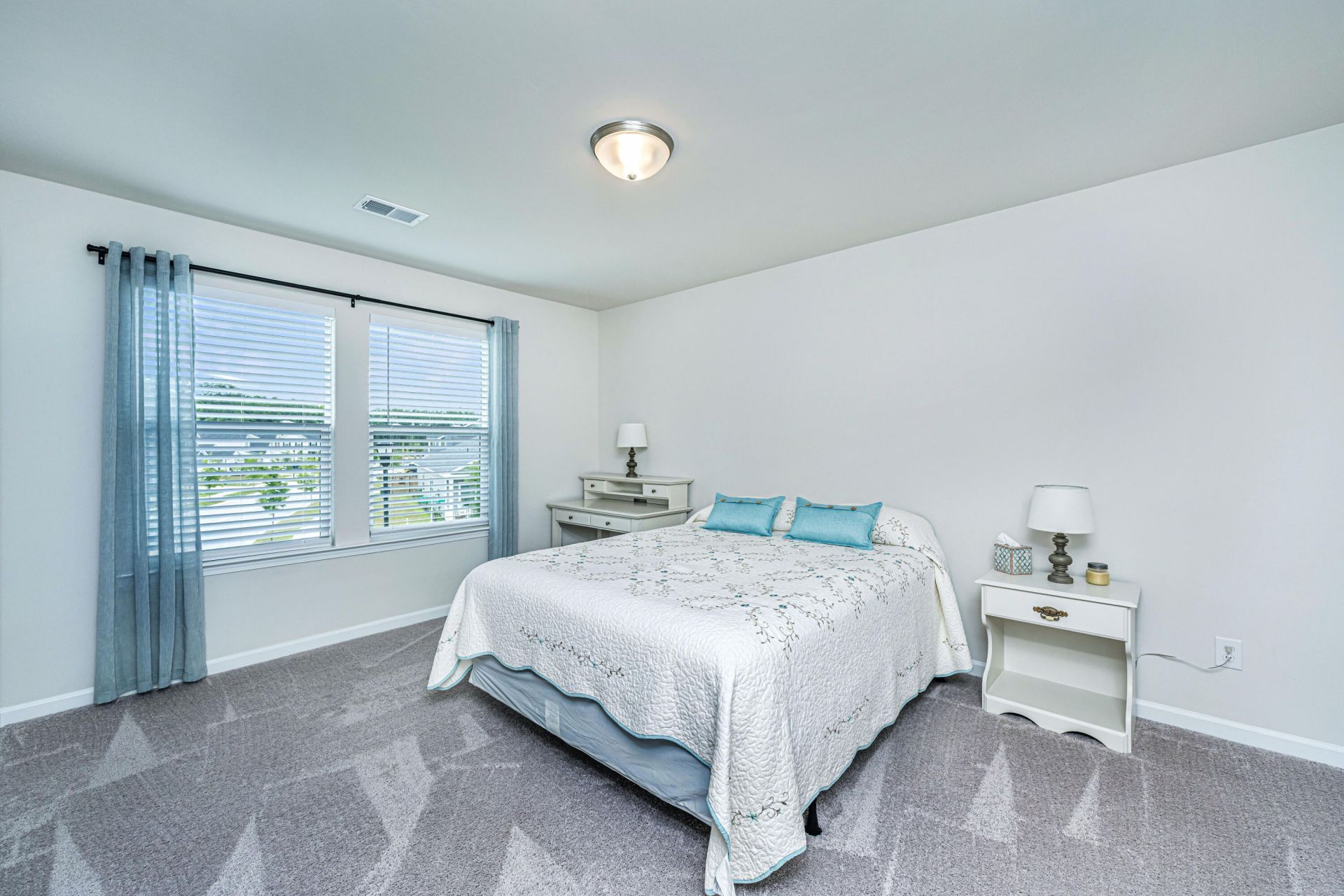 3207 Safe Harbor Way Photo 32
