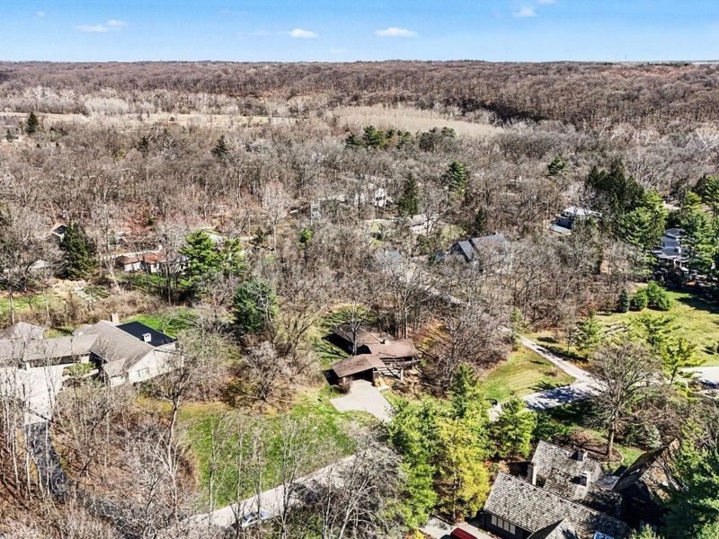 820 Old Woods Road, Columbus, OH 43235 Photo 6