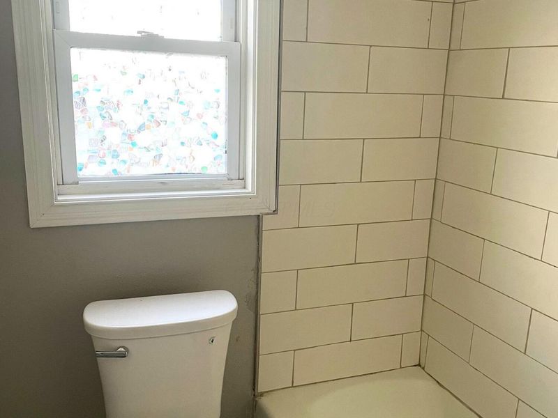 264 W 8th Street , Marysville, OH 43040 Photo 11