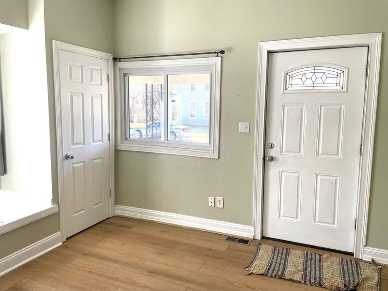 264 W 8th Street , Marysville, OH 43040 Photo 3