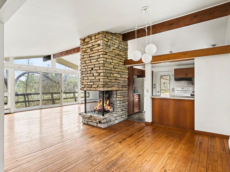 820 Old Woods Road, Columbus, OH 43235 Photo 21