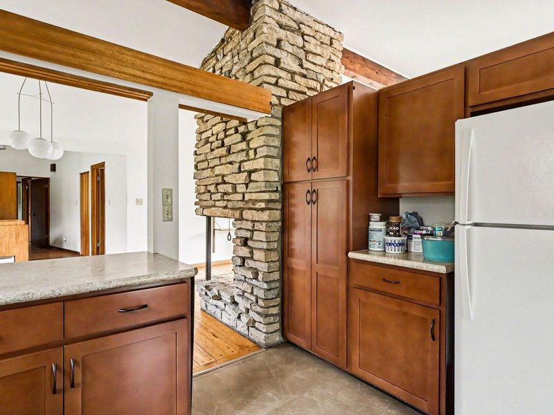 820 Old Woods Road, Columbus, OH 43235 Photo 25