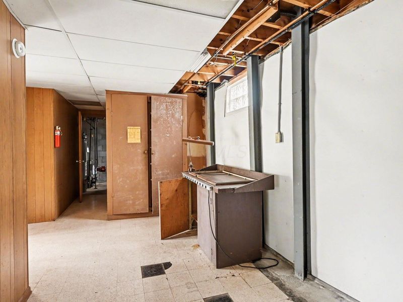 820 Old Woods Road, Columbus, OH 43235 Photo 48