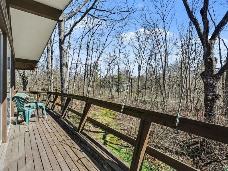 820 Old Woods Road, Columbus, OH 43235 Photo 7