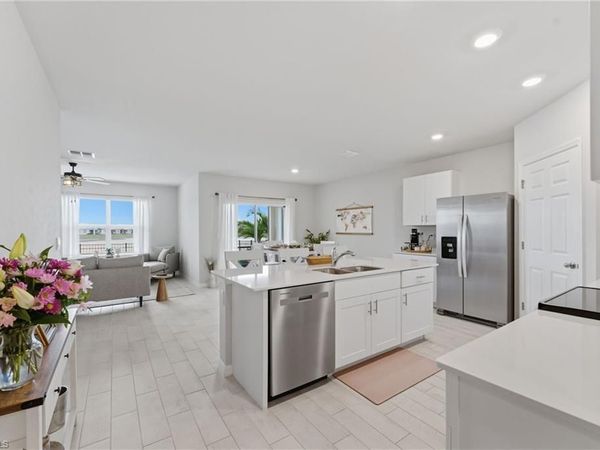 20337 Camino Torcido LOOP, NORTH FORT MYERS, FL 33917