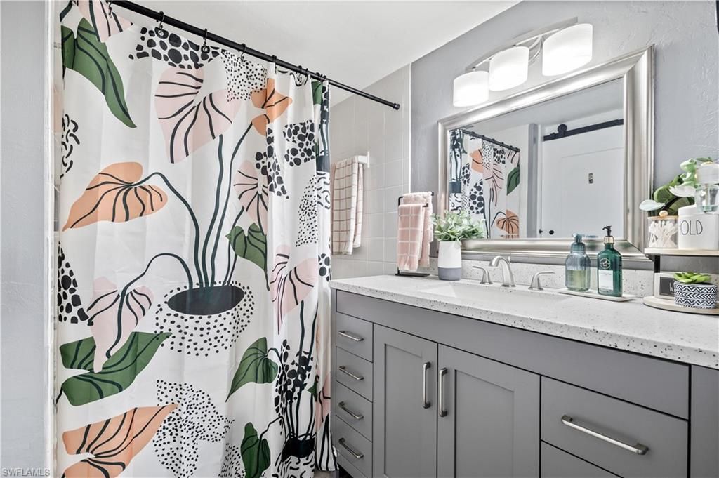 19180 Four Wheel Dr , North Fort Myers, FL 33917 Photo