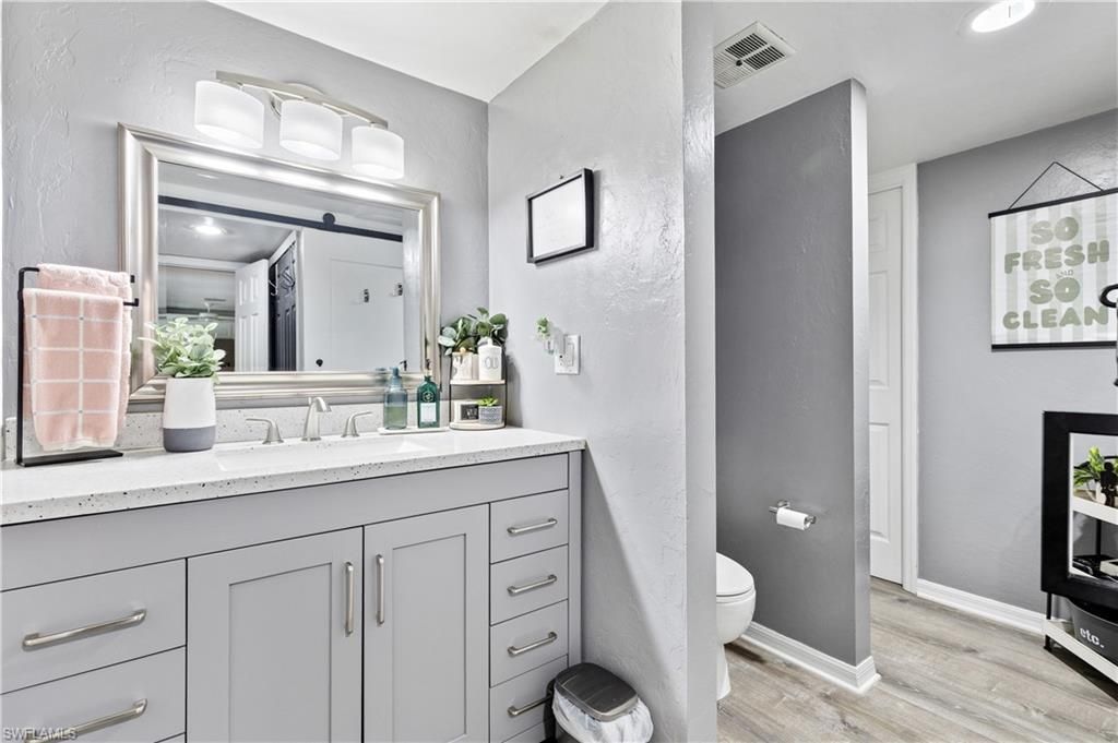 19180 Four Wheel Dr , North Fort Myers, FL 33917 Photo