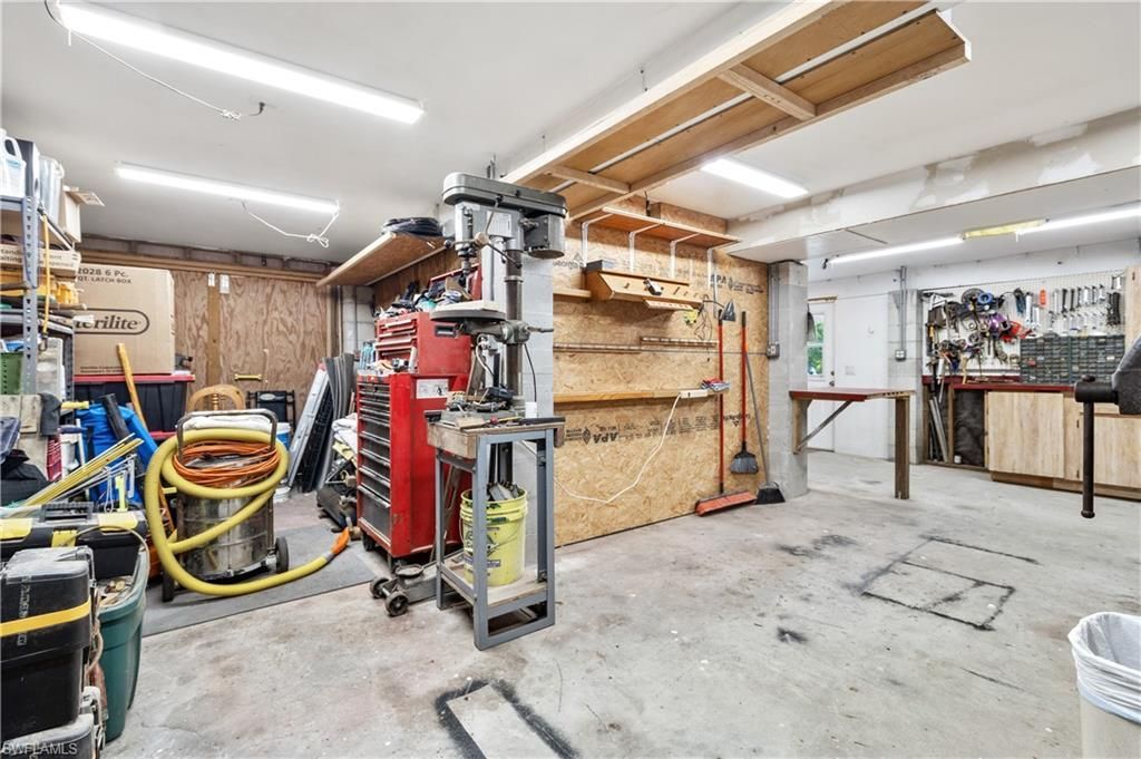 19180 Four Wheel Dr , North Fort Myers, FL 33917 Photo