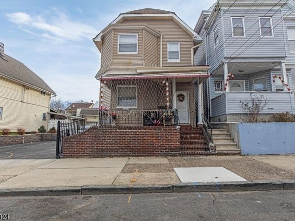 1029 E 19Th St, Paterson, NJ 07501