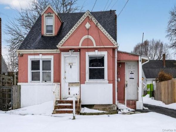 271 Ivy Street , West Hempstead, NY 11552