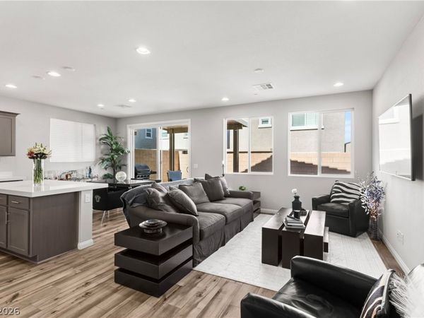 10626 Dryades Avenue, Las Vegas, NV 89166