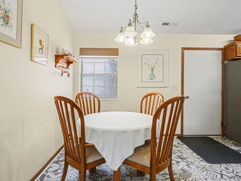 4110 Wiston Drive, Groveport, OH 43125 Photo 10