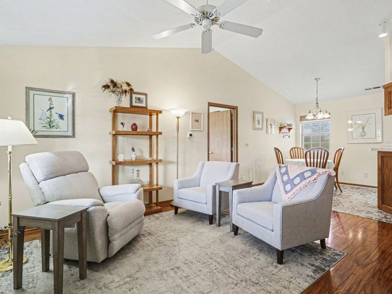 4110 Wiston Drive, Groveport, OH 43125 Photo 6