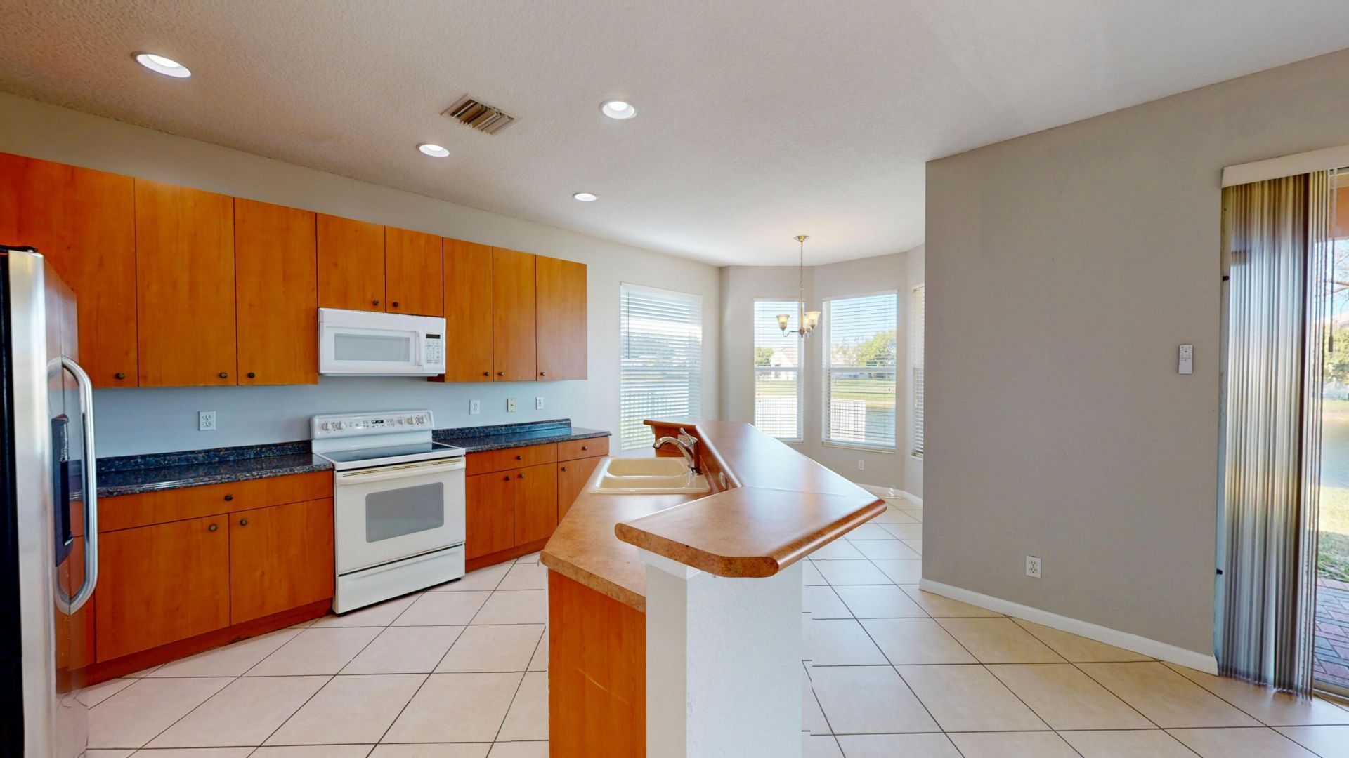 155 Bella Vista Way, Royal Palm Beach, FL 33411 Photo