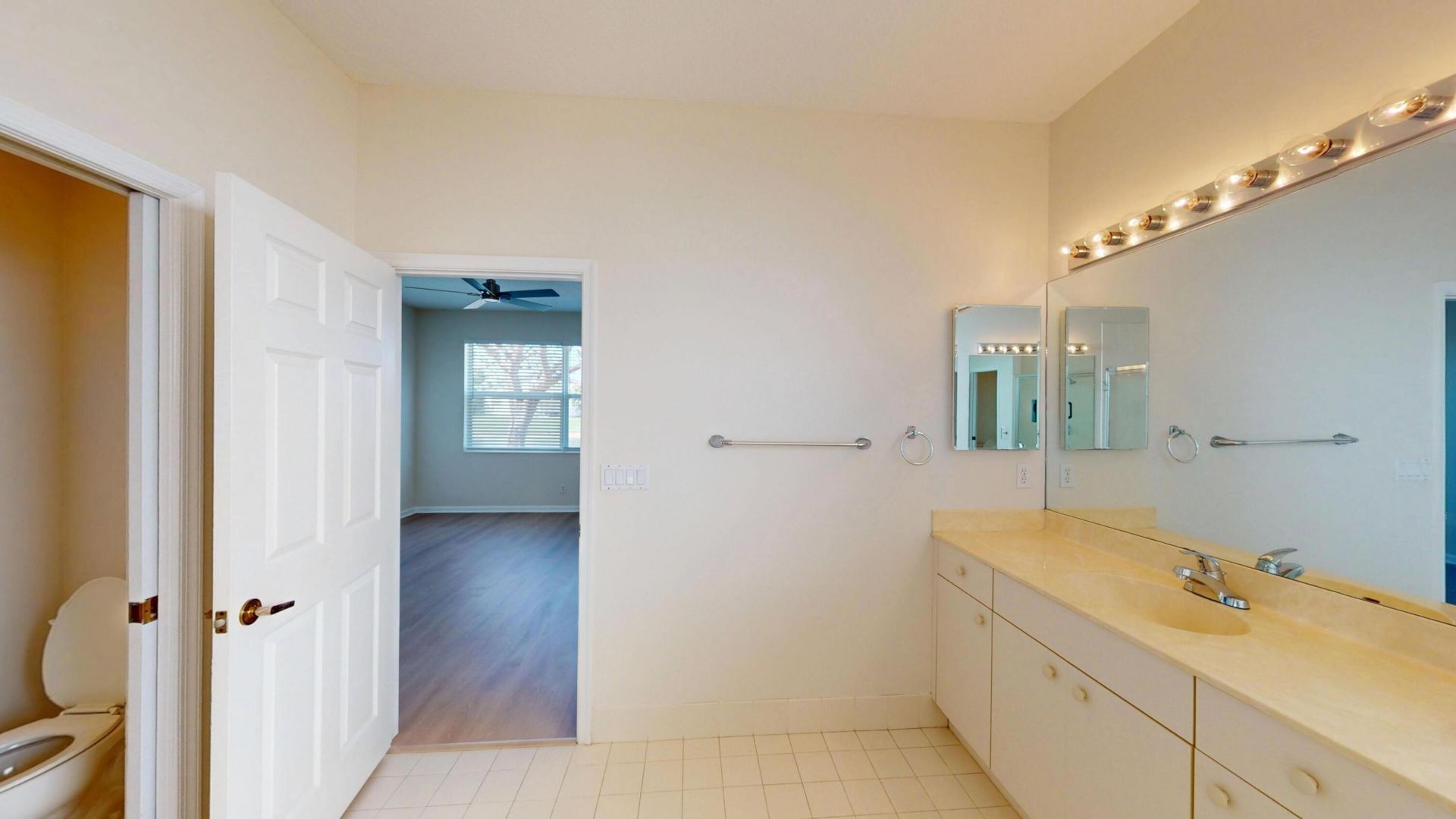 155 Bella Vista Way, Royal Palm Beach, FL 33411 Photo