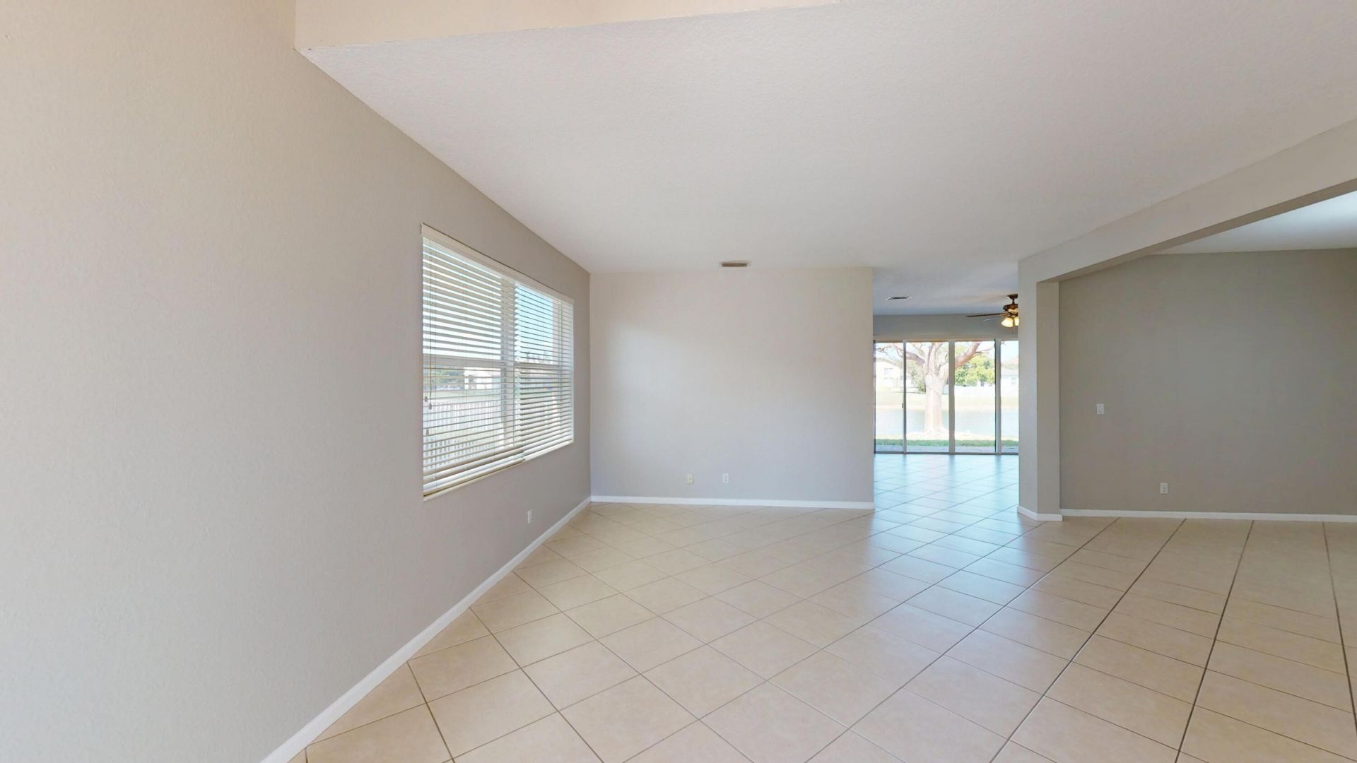 155 Bella Vista Way, Royal Palm Beach, FL 33411 Photo