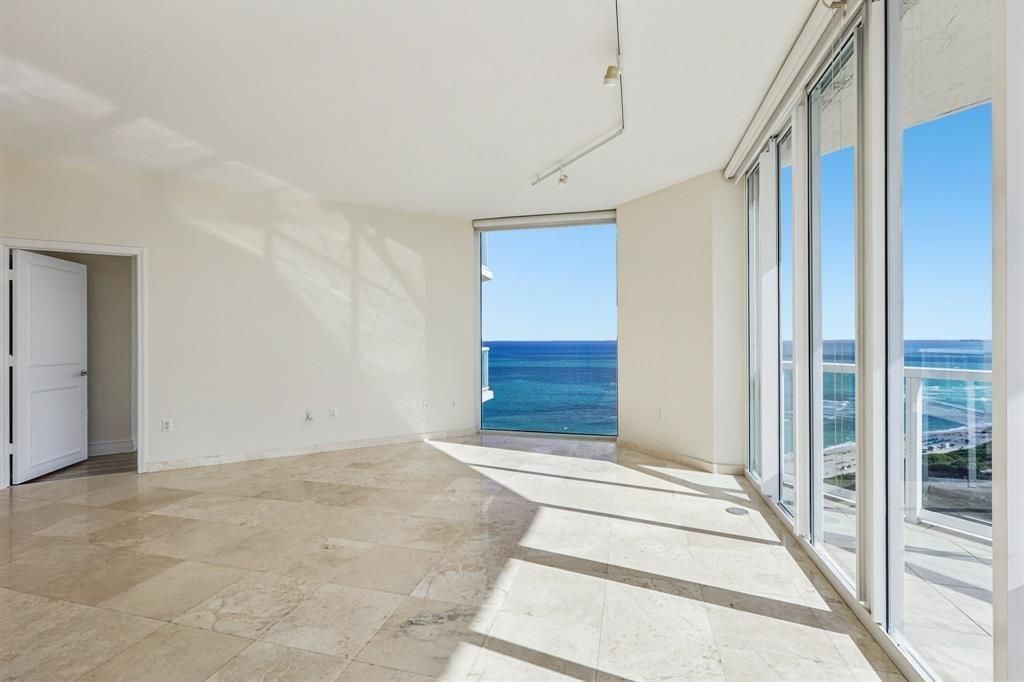7330 Ocean Terrace, Unit Lph-c, Miami Beach, FL 33141 Photo