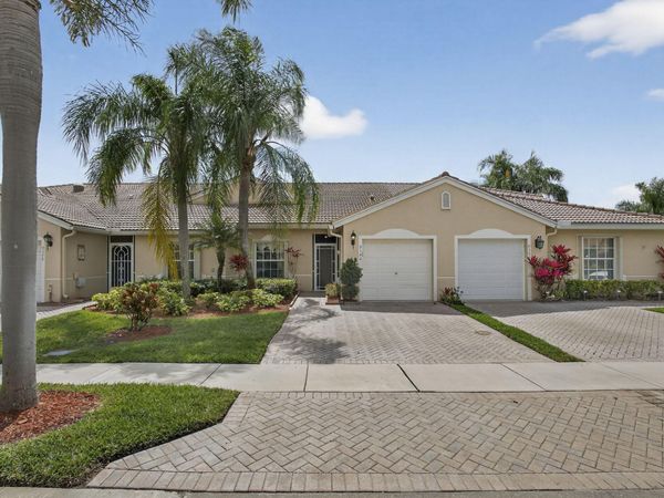 9386 Bridgeport Drive, West Palm Beach, FL 33411