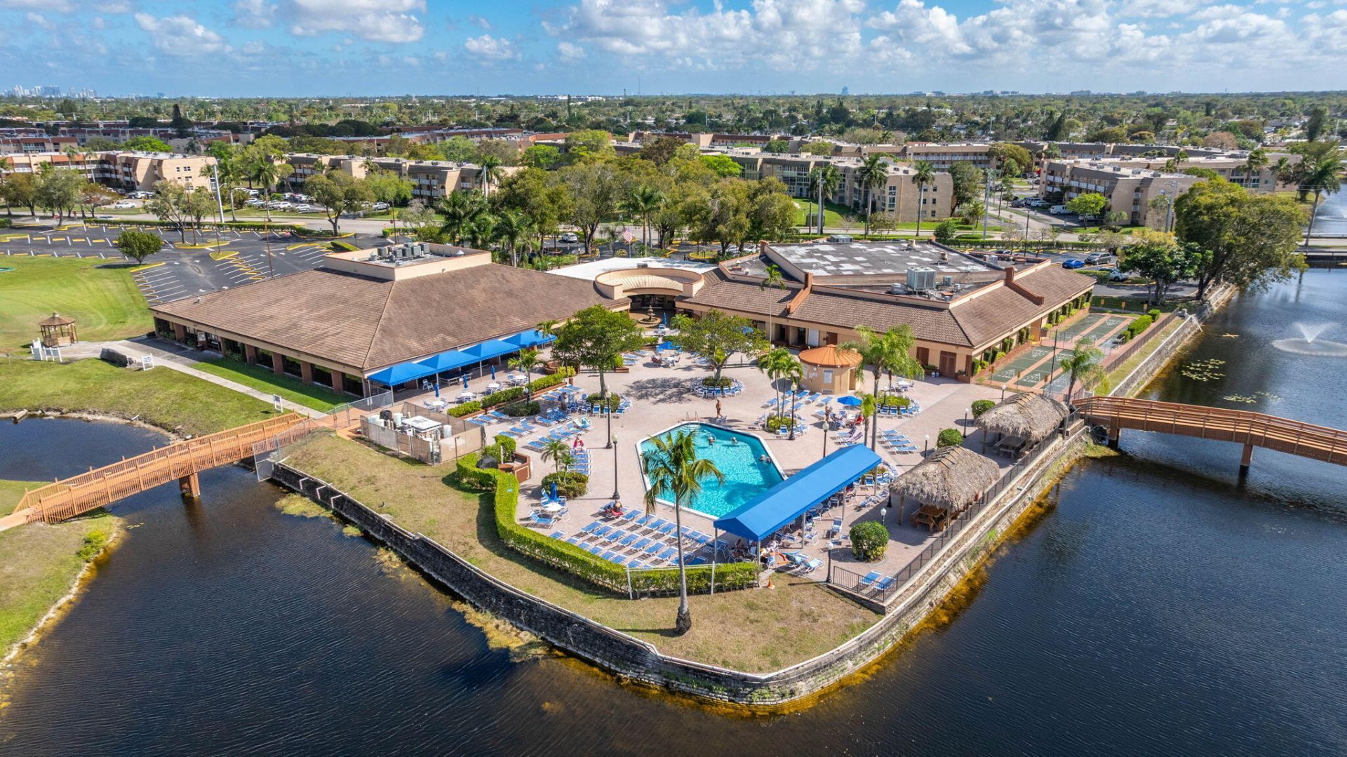 9201 Sunrise Lakes Boulevard, Unit 310, Sunrise, FL 33322 Photo