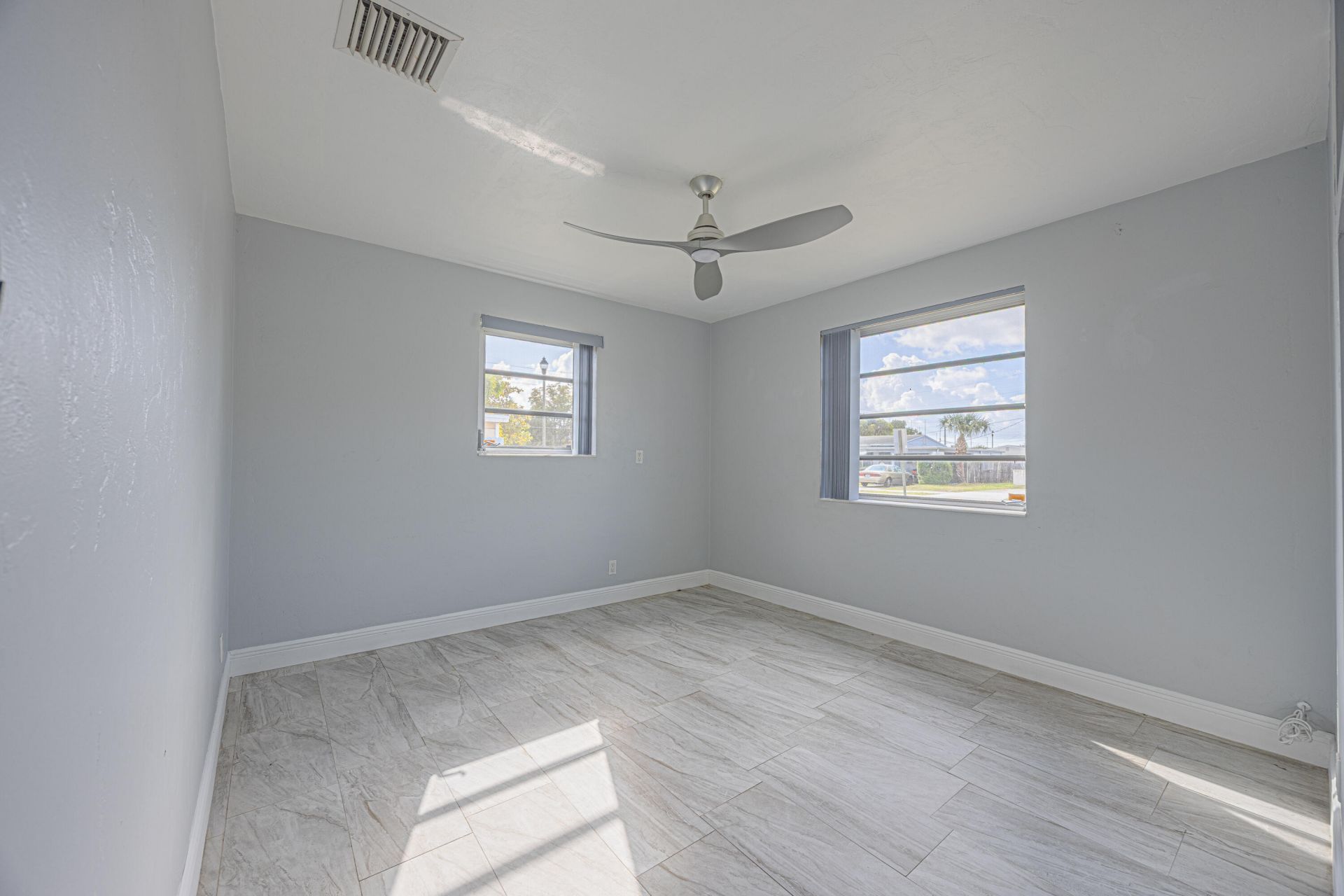 2007 Kenwood Road, West Palm Beach, FL 33409 Photo