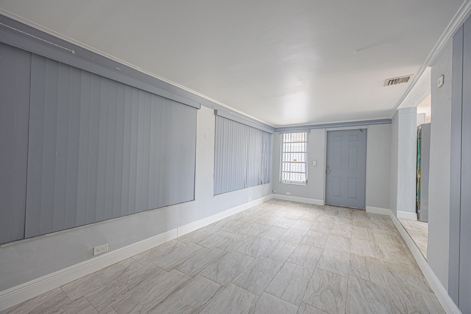 2007 Kenwood Road, West Palm Beach, FL 33409 Photo