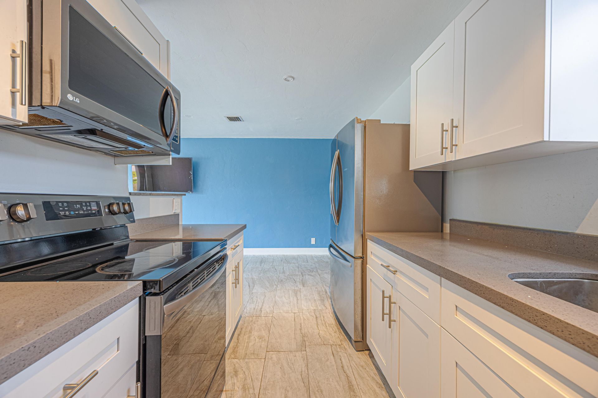 2007 Kenwood Road, West Palm Beach, FL 33409 Photo