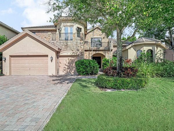 10513 Versailles Boulevard, Wellington, FL 33449