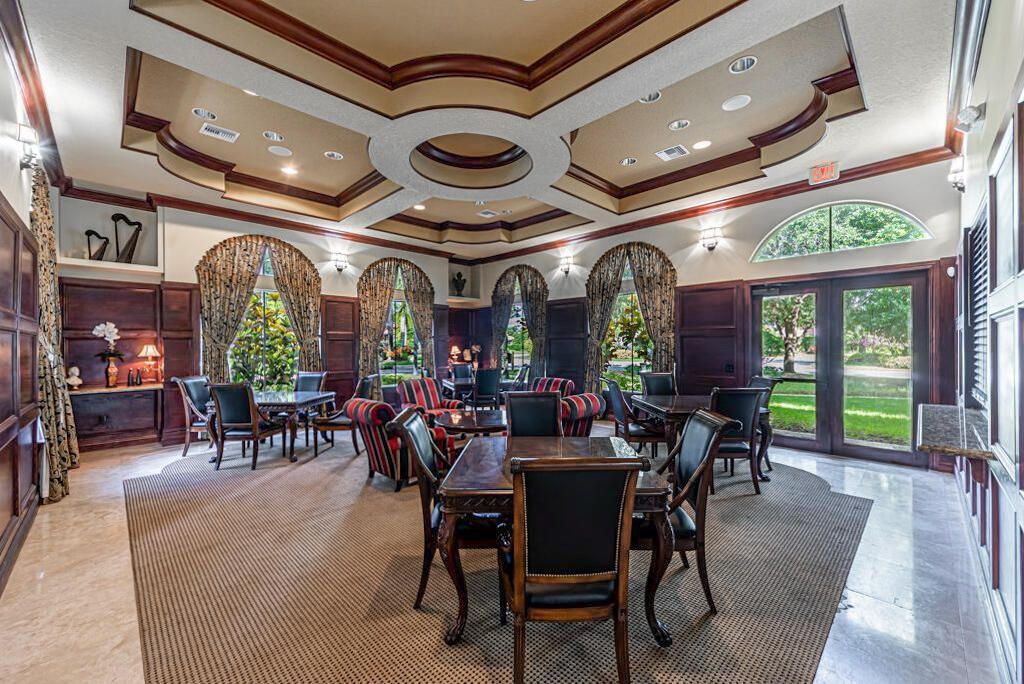 10513 Versailles Boulevard, Wellington, FL 33449 Photo