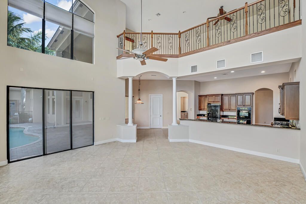 10513 Versailles Boulevard, Wellington, FL 33449 Photo