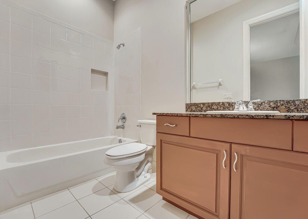 10513 Versailles Boulevard, Wellington, FL 33449 Photo