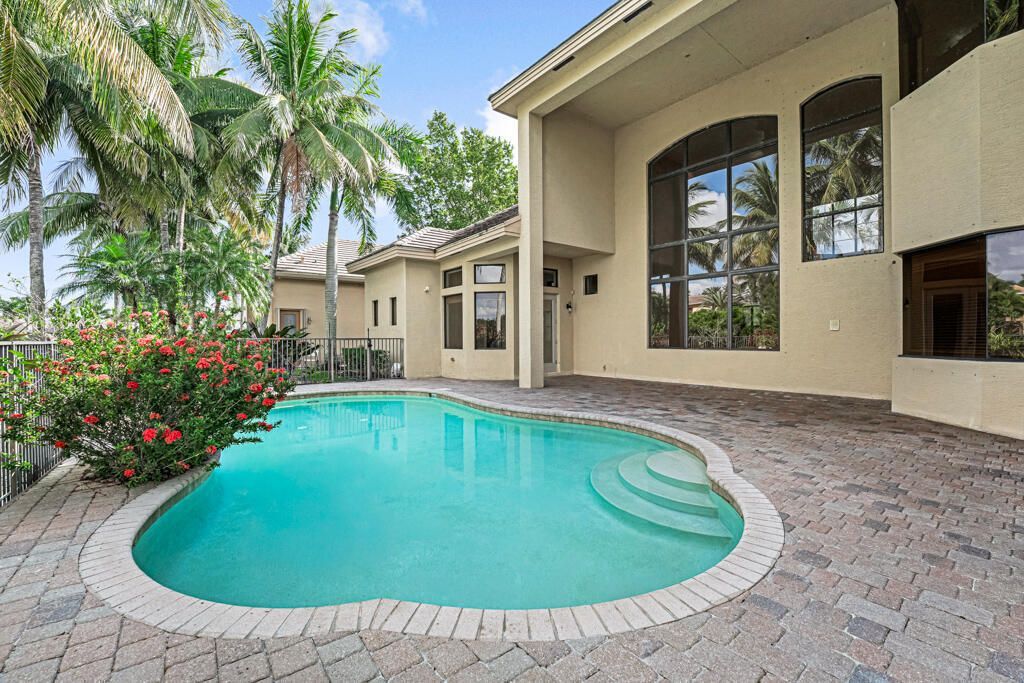 10513 Versailles Boulevard, Wellington, FL 33449 Photo