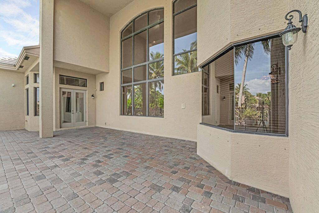 10513 Versailles Boulevard, Wellington, FL 33449 Photo