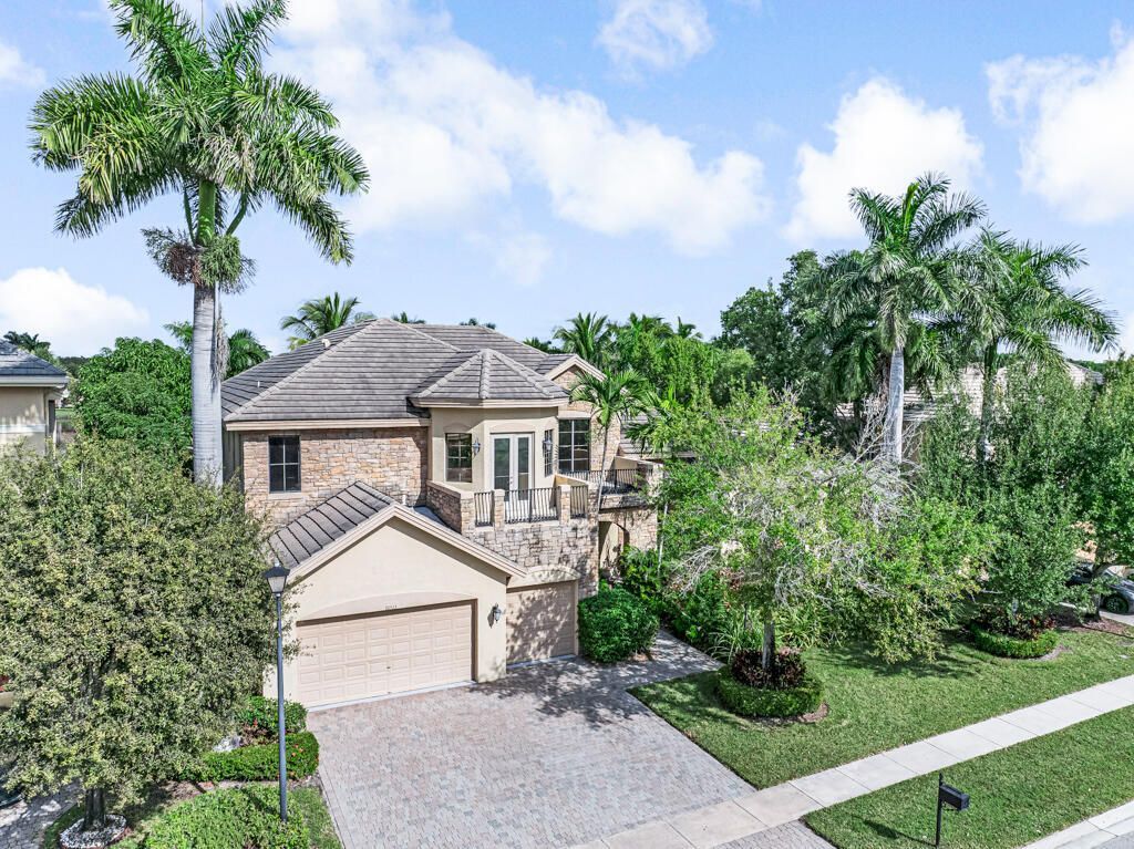 10513 Versailles Boulevard, Wellington, FL 33449 Photo