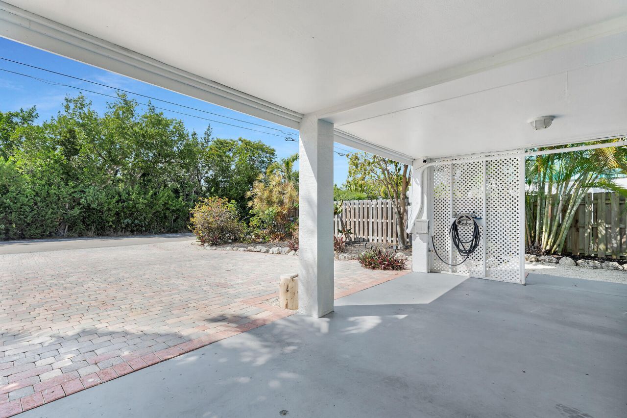 845 Pirates Road, Little Torch Key, FL 33042 Photo