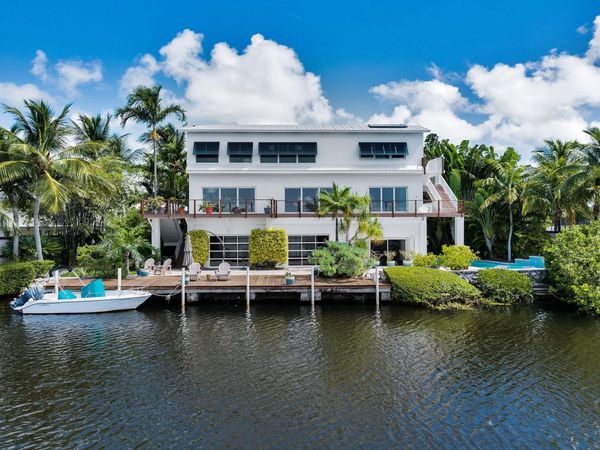 151 Lake Road, ISLAMORADA, FL 33070