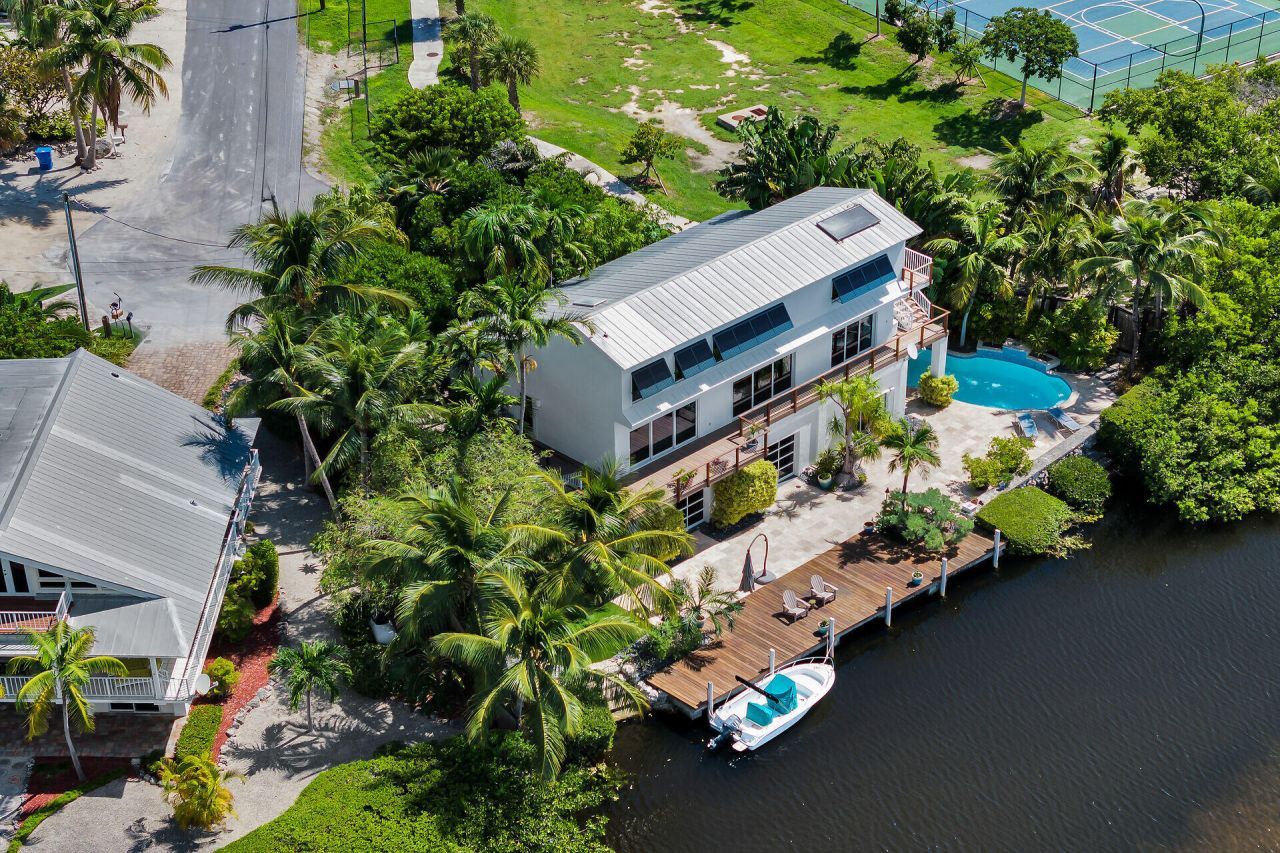 151 Lake Road, Islamorada, FL 33070 Photo
