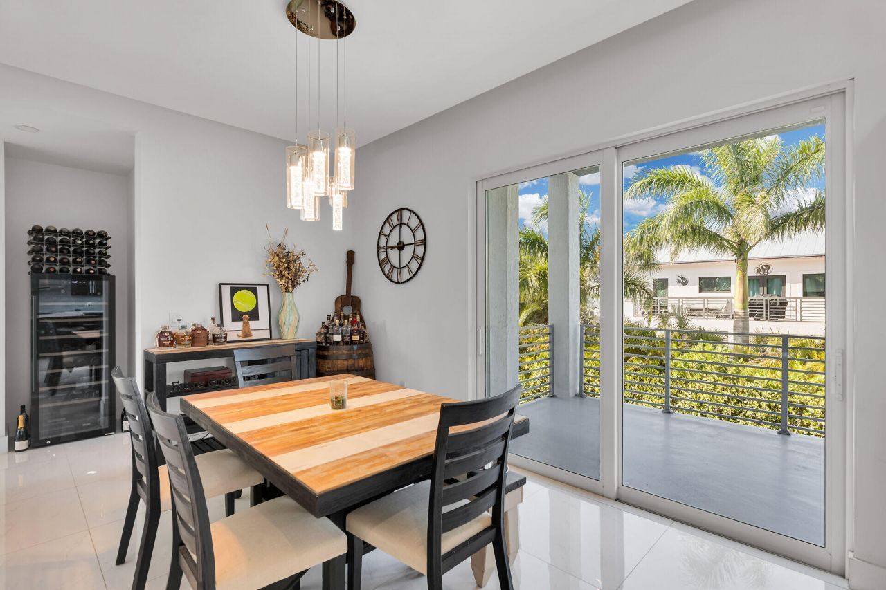 255 W Seaview Circle, Duck, FL 33050 Photo