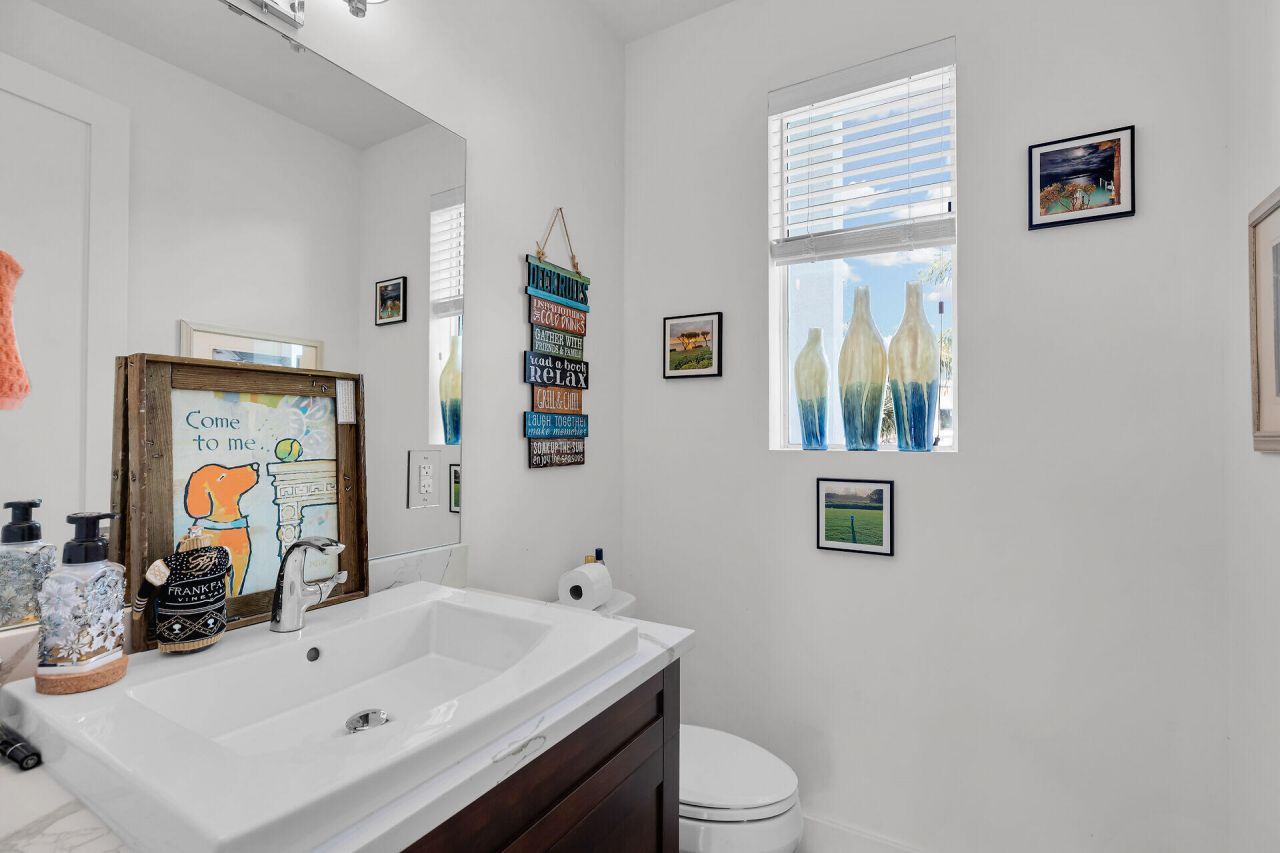 255 W Seaview Circle, Duck, FL 33050 Photo