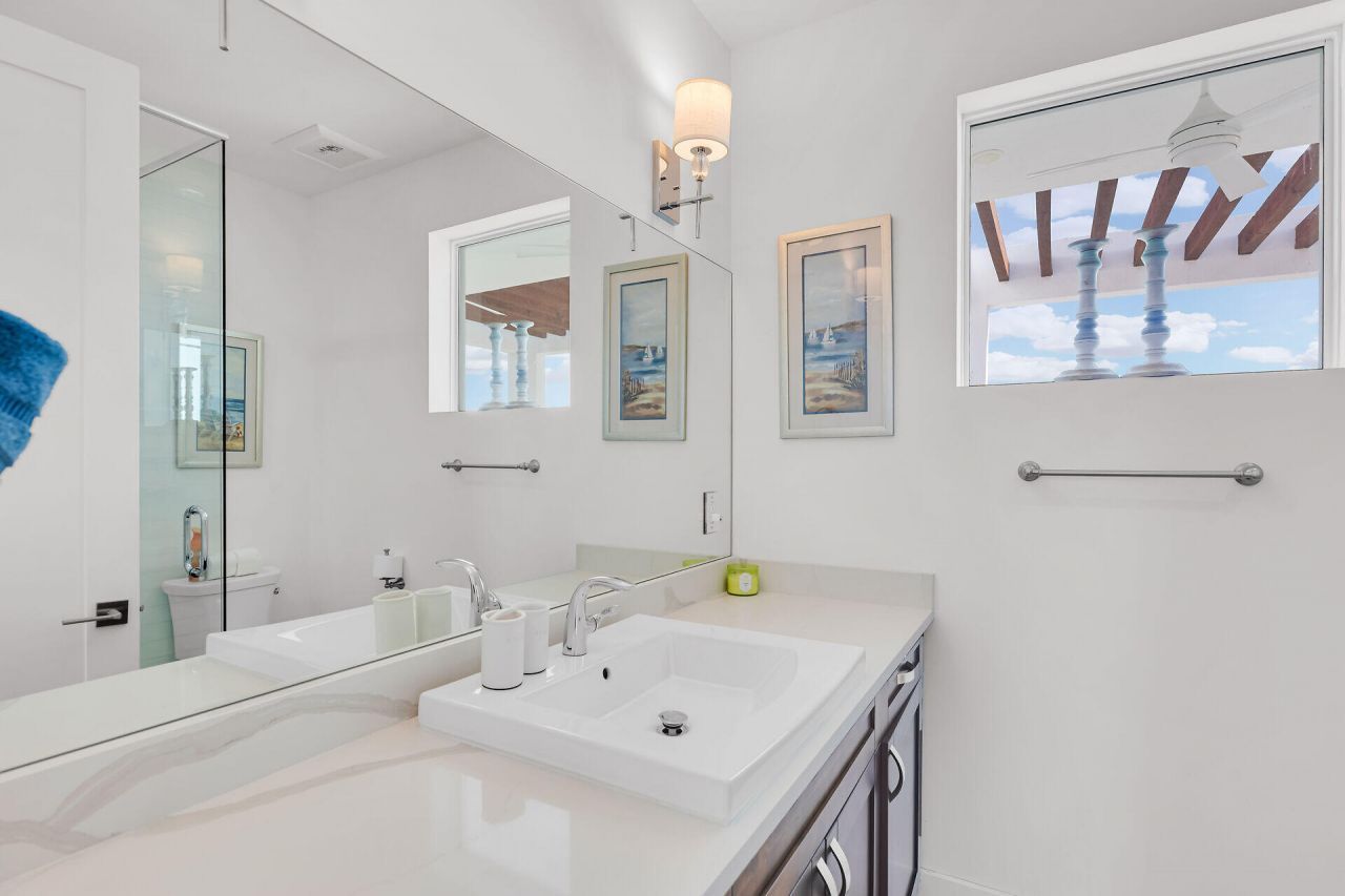 255 W Seaview Circle, Duck, FL 33050 Photo