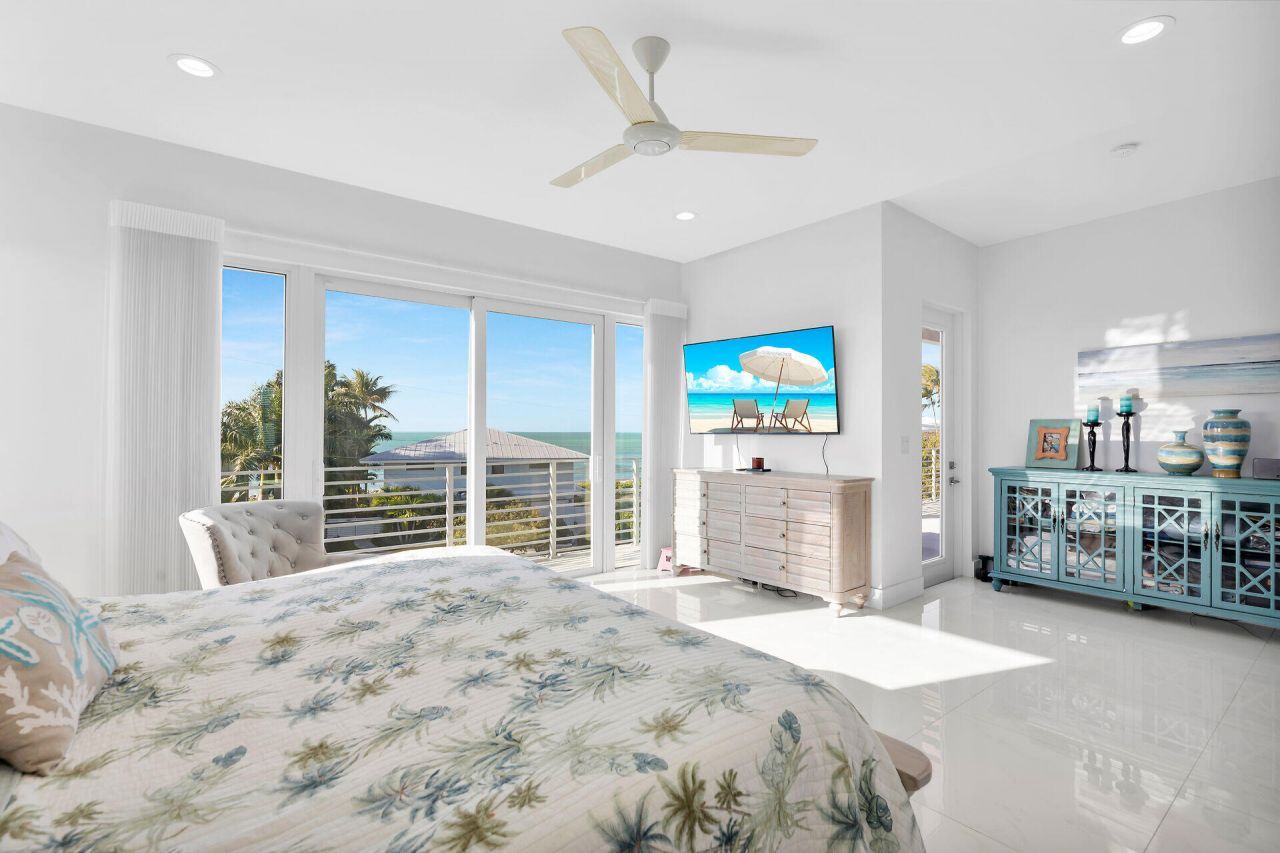 255 W Seaview Circle, Duck, FL 33050 Photo