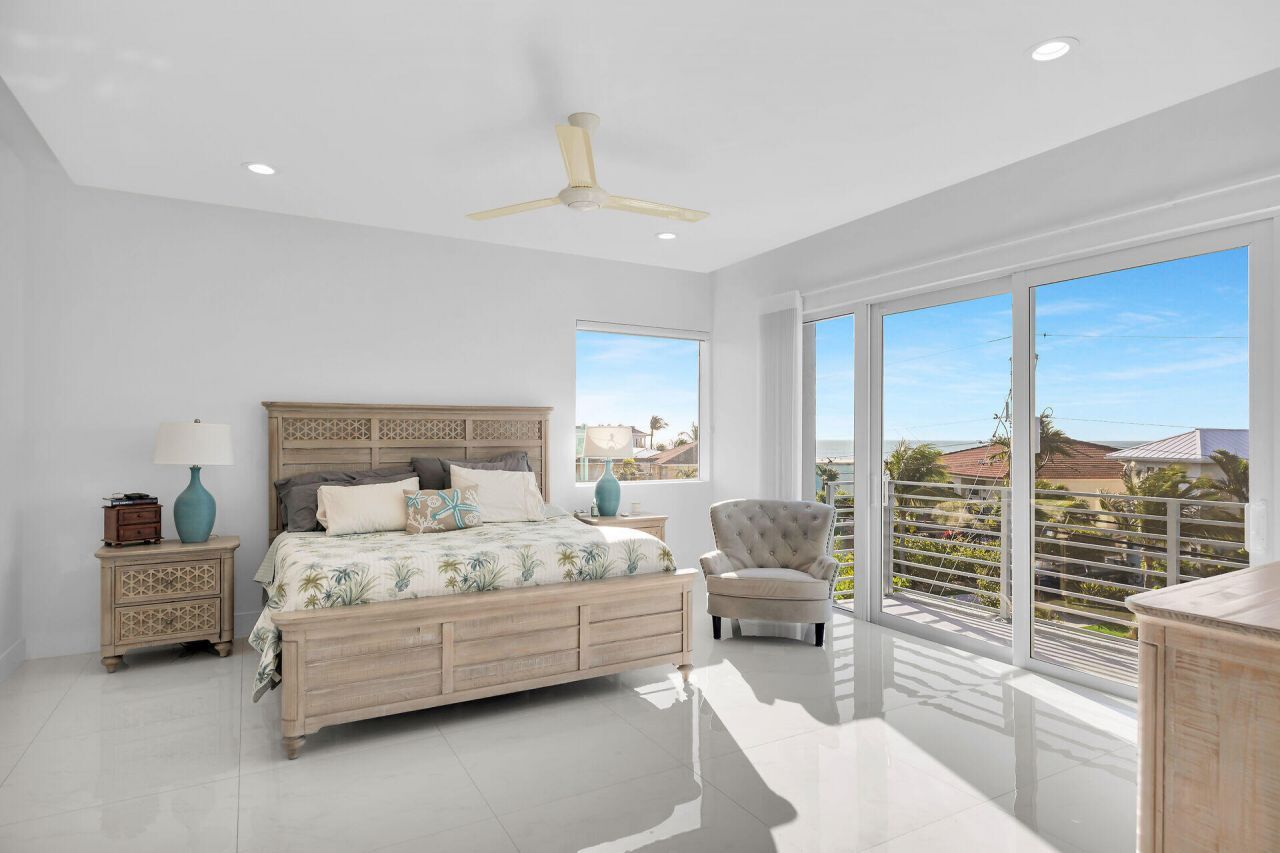 255 W Seaview Circle, Duck, FL 33050 Photo