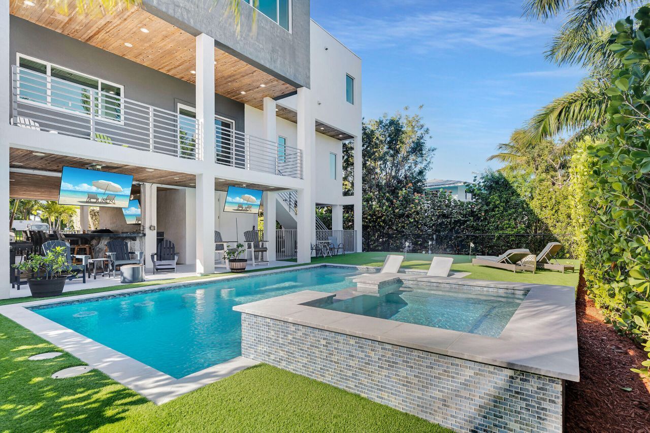 255 W Seaview Circle, Duck, FL 33050 Photo