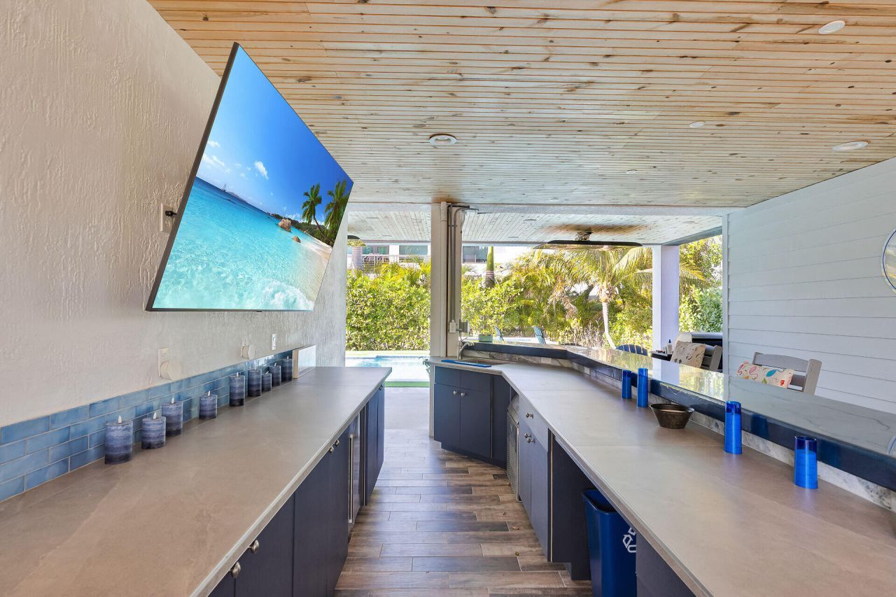 255 W Seaview Circle, Duck, FL 33050 Photo