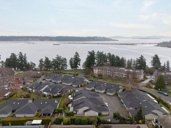 2600 Ferguson Rd, Unit 50, Central Saanich, BC V8M 2C1